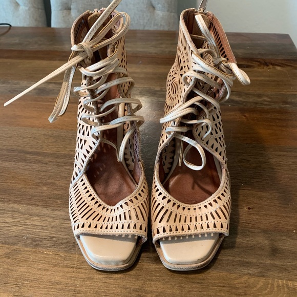 rodillo wedge sandal